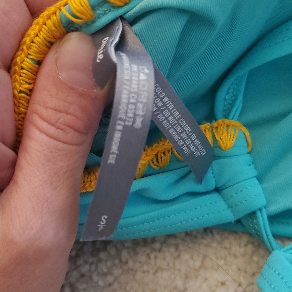 Aerie Aqua Yellow Stitch High Neck Swim Top - Picture 5 of 6